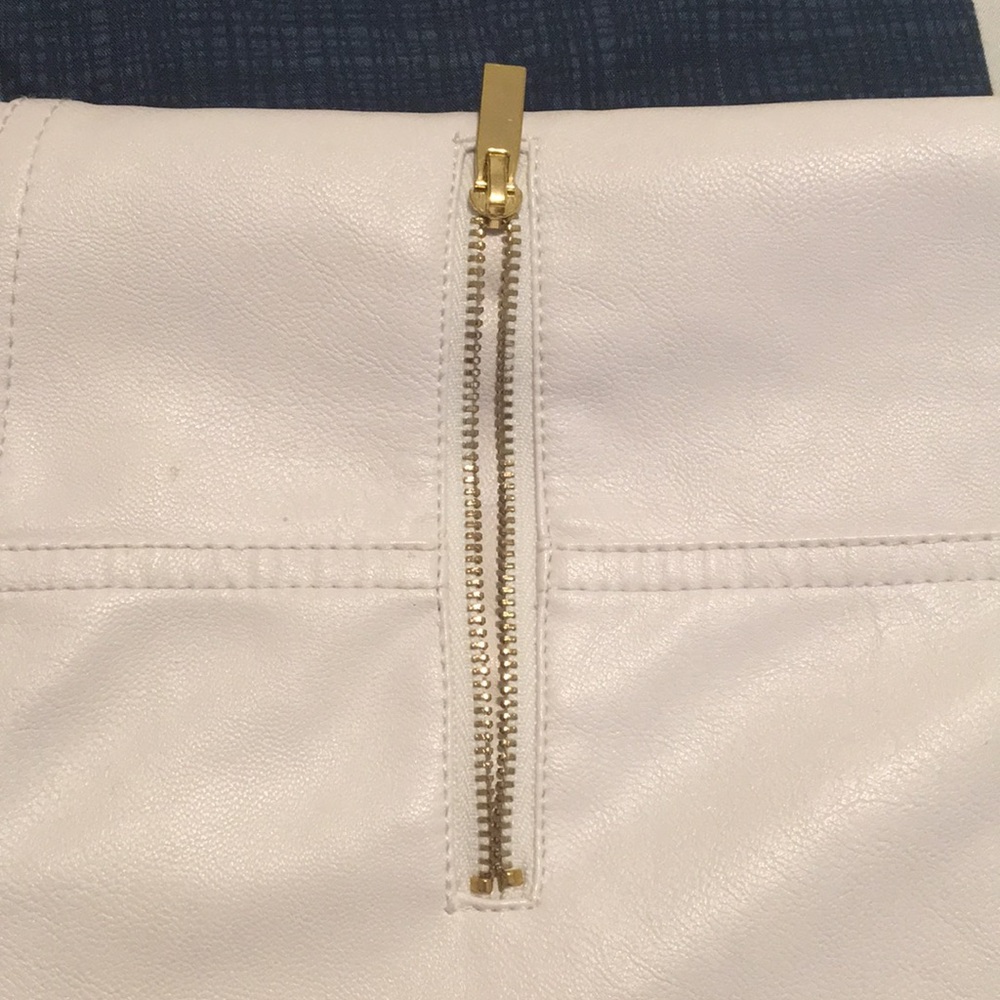 Jacket - Picture 4 of 5